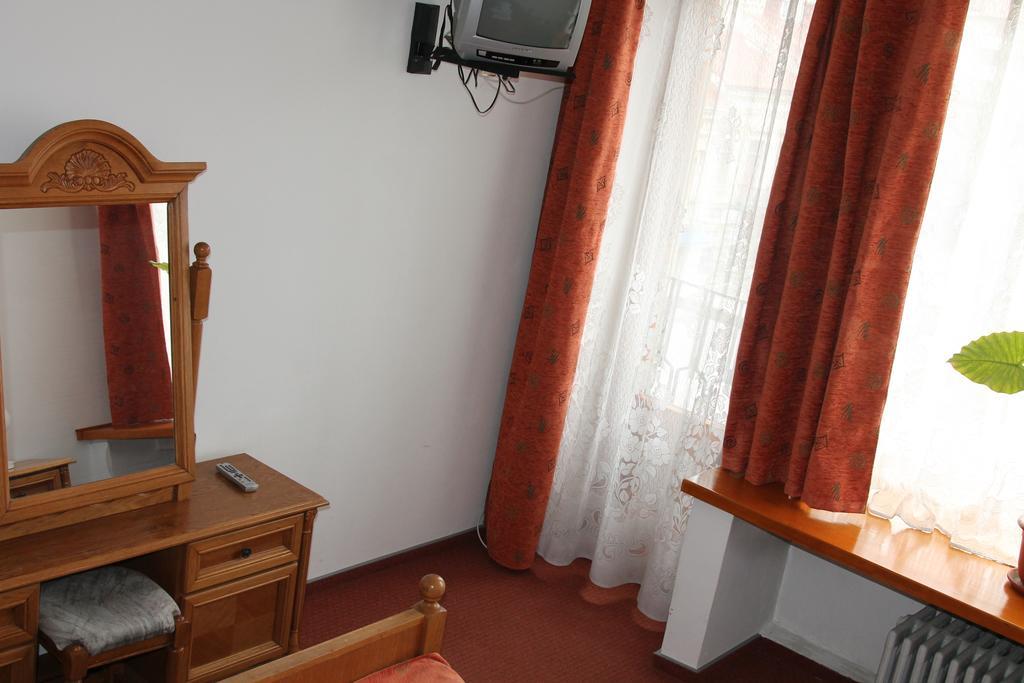 Hotel Zimbru Câmpulung Moldovenesc Rum bild